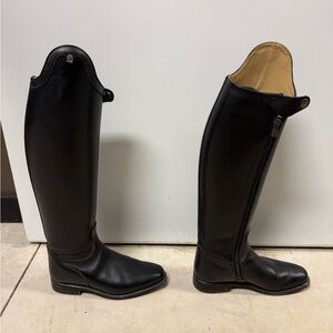 Cavallo Dress Boot Size 38 or US 7.5